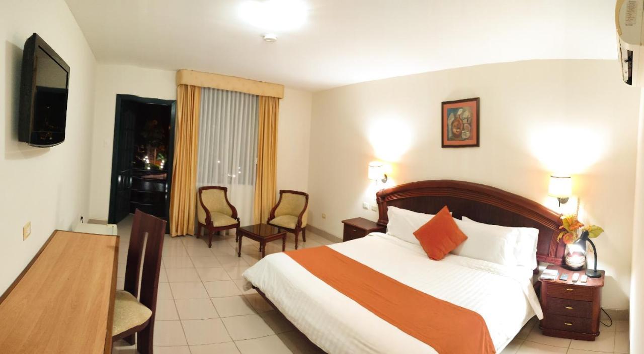 Hotel Club Del Sol 아타카메스 외부 사진