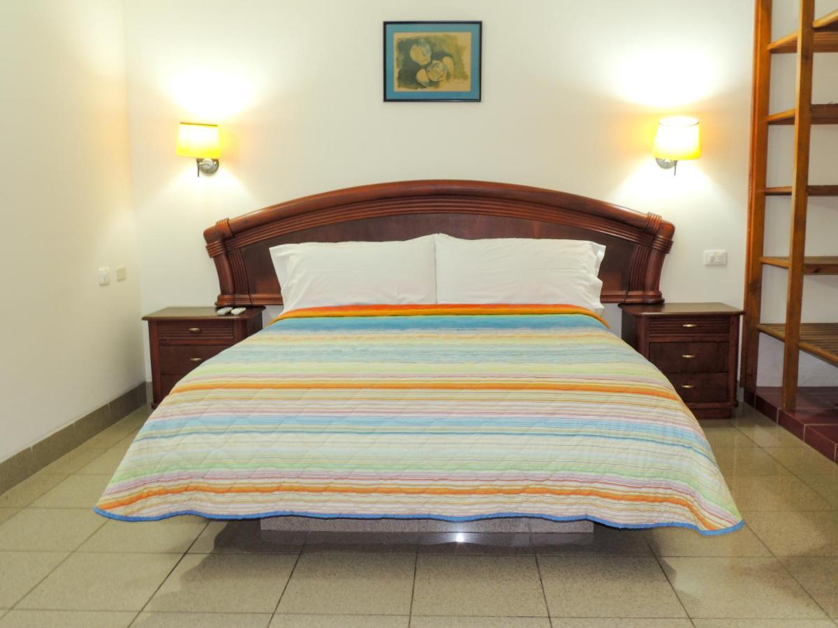 Hotel Club Del Sol 아타카메스 외부 사진