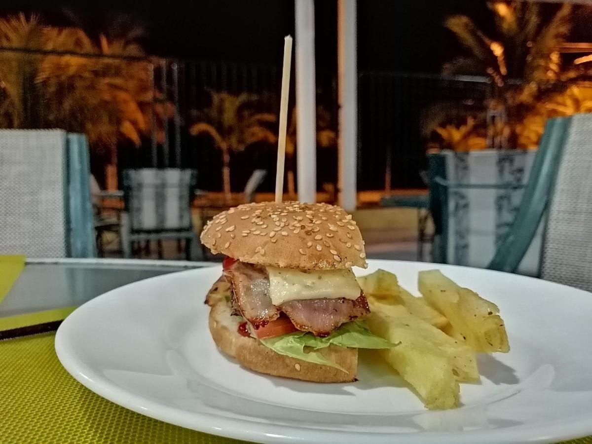 Hotel Club Del Sol 아타카메스 외부 사진